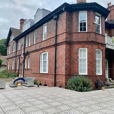 Hillthorpe Manor By Maison Parfaite - Large Country House With Hot Tub بونتفراكت المظهر الخارجي الصورة