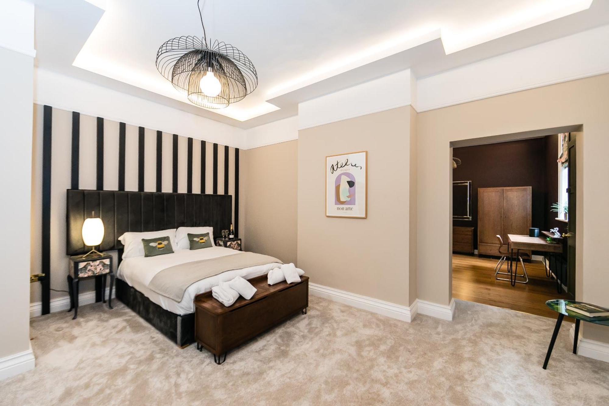 Hillthorpe Manor By Maison Parfaite - Large Country House With Hot Tub بونتفراكت المظهر الخارجي الصورة