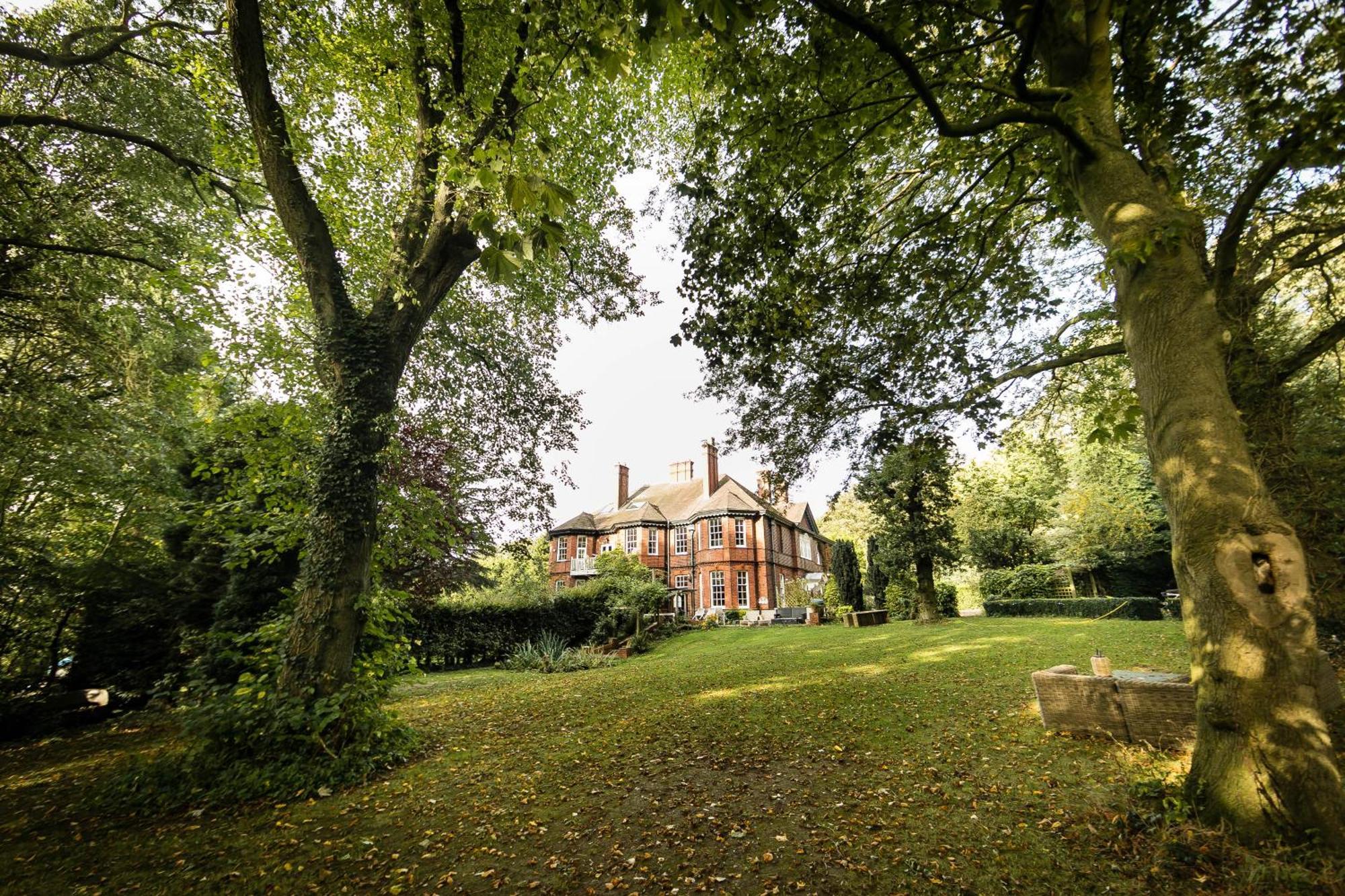 Hillthorpe Manor By Maison Parfaite - Large Country House With Hot Tub بونتفراكت المظهر الخارجي الصورة